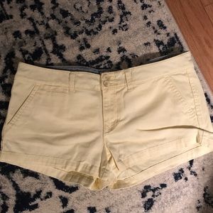 American Eagle Yellow Khaki Short Shorts